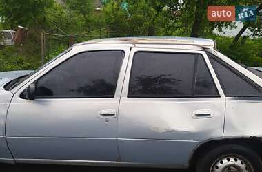 Седан Daewoo Nexia 2007 в 