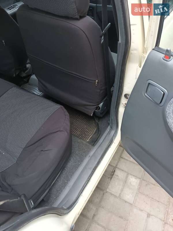 Седан Daewoo Nexia 2008 в Кролевці