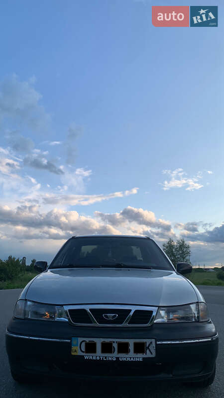 Седан Daewoo Nexia 2008 в Чернигове