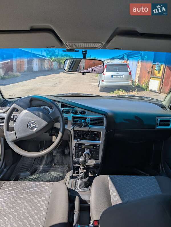 Седан Daewoo Nexia 2013 в Запорожье фото 3 Седан Daewoo Nexia 2013 в Запорожье