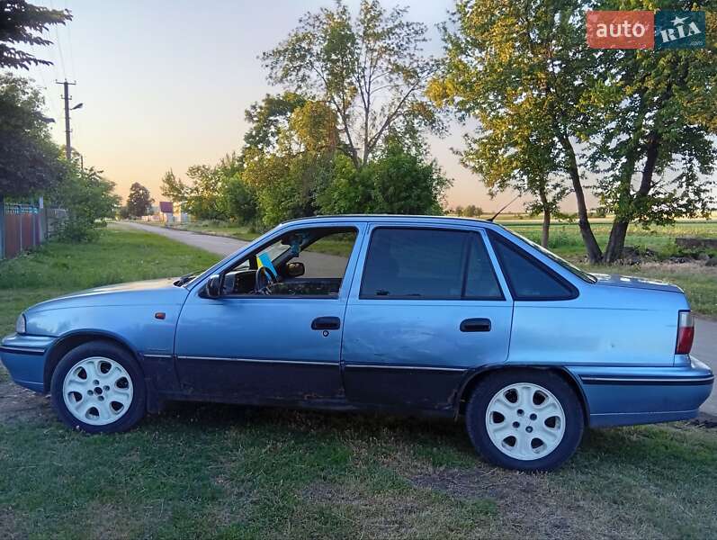 Седан Daewoo Nexia 2006 в 