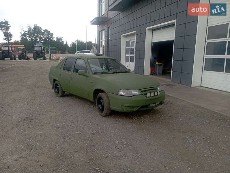 Седан Daewoo Nexia 2008 в 