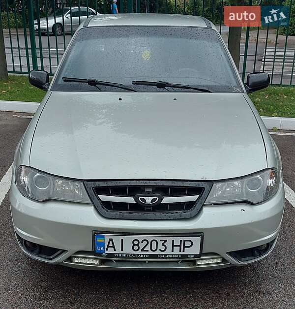 Седан Daewoo Nexia 2008 в 