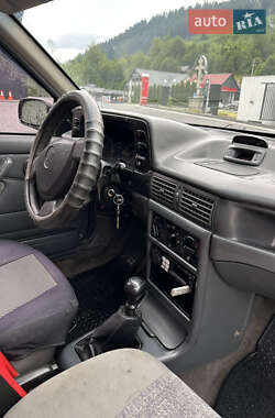 Седан Daewoo Nexia 2006 в 