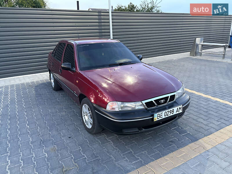 Седан Daewoo Nexia 2008 в Николаеве