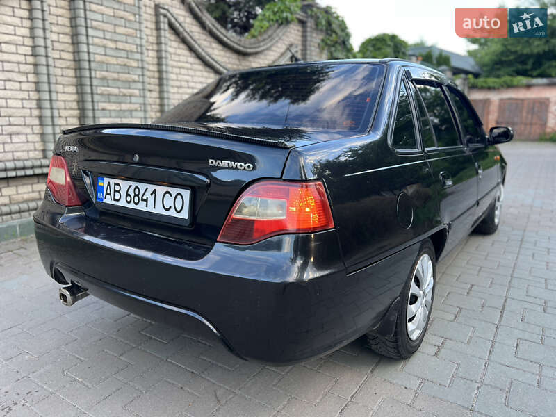 Седан Daewoo Nexia 2012 в Могилев-Подольске