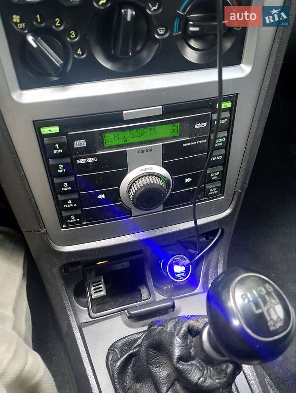 Седан Daewoo Nexia 2008 в Киеве фото 10 Седан Daewoo Nexia 2008 в Киеве