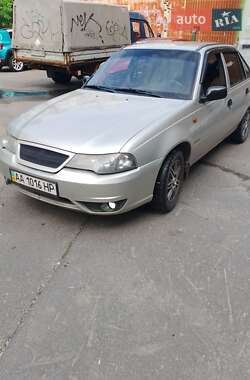 Седан Daewoo Nexia 2008 в 