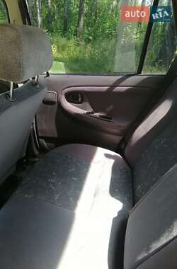 Седан Daewoo Nexia 1997 в 