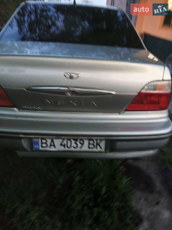 Седан Daewoo Nexia 2006 в Знаменке