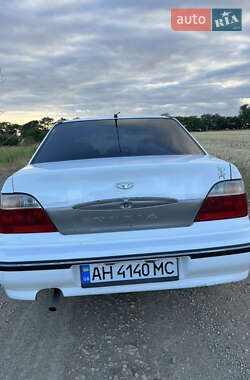 Седан Daewoo Nexia 2007 в 