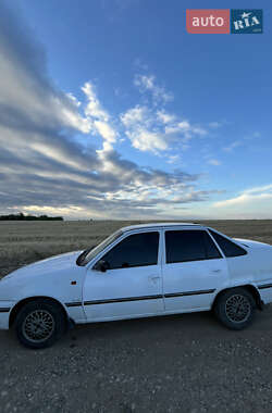 Седан Daewoo Nexia 2007 в 
