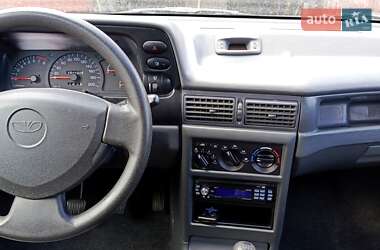 Седан Daewoo Nexia 2008 в 