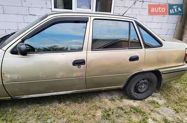 Седан Daewoo Nexia 2006 в 