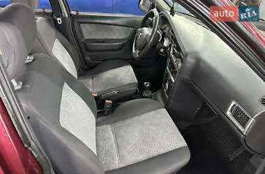 Седан Daewoo Nexia 2010 в 
