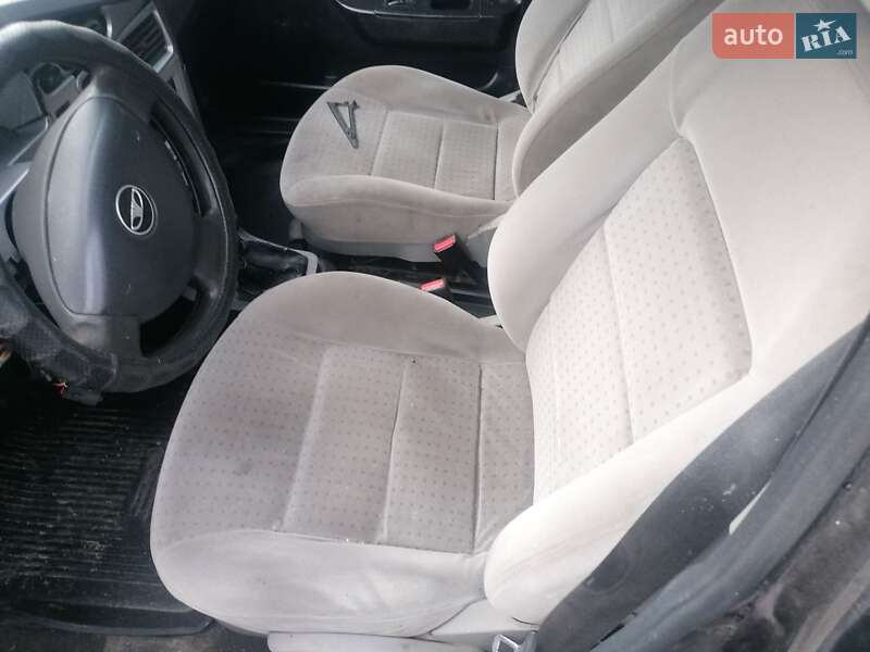 Седан Daewoo Nexia 2012 в Виннице