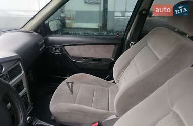 Седан Daewoo Nexia 2012 в 
