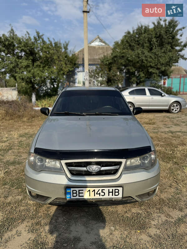 Седан Daewoo Nexia 2008 в Новій Одесі