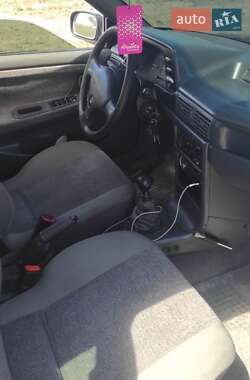 Седан Daewoo Nexia 2006 в 