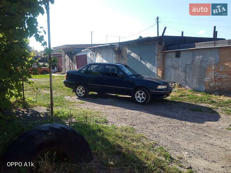 Седан Daewoo Nexia 2006 в Александрие