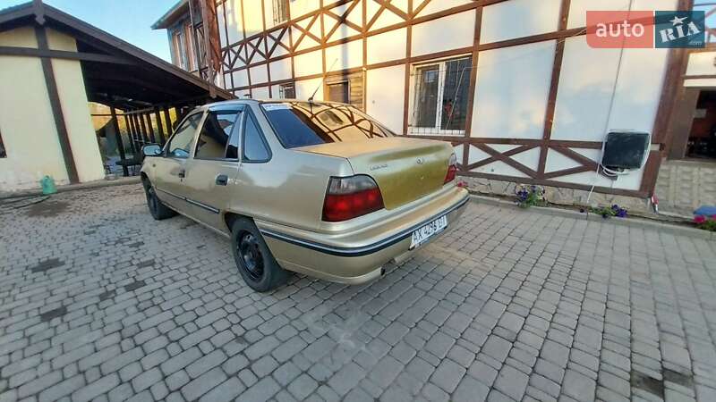 Седан Daewoo Nexia 2008 в Харькове