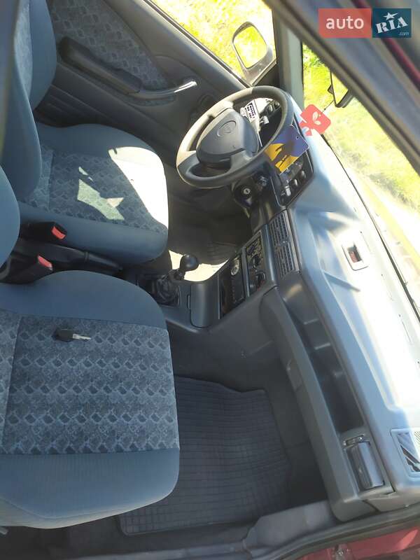 Седан Daewoo Nexia 2007 в Ровно