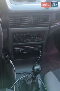 Седан Daewoo Nexia 2007 в 