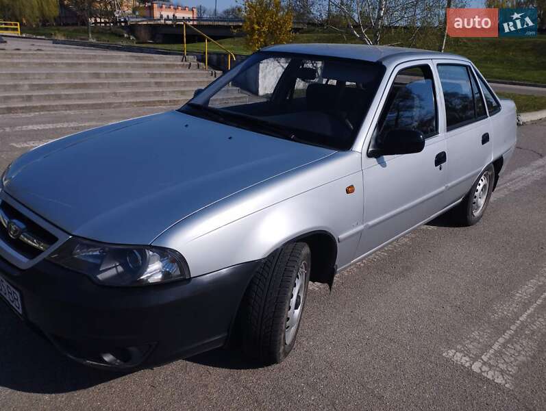 Daewoo Nexia 2012