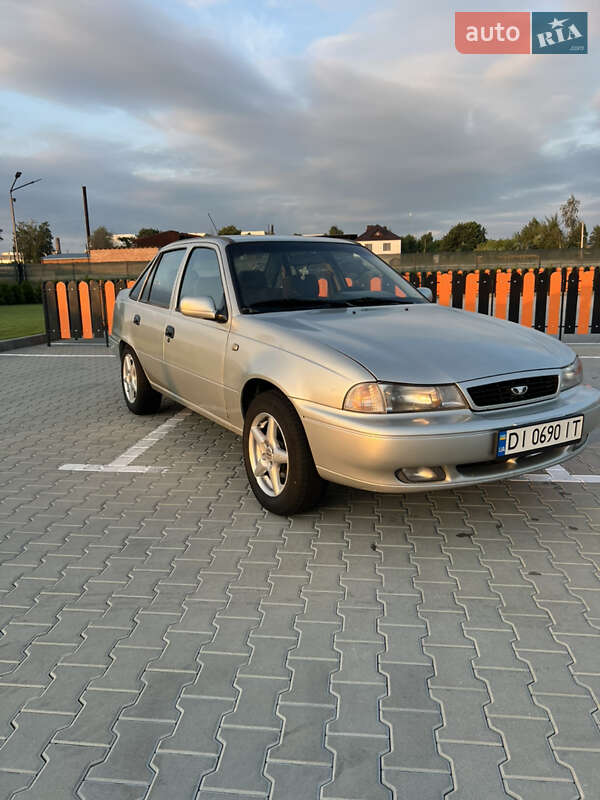 Седан Daewoo Nexia 2007 в Вінниці
