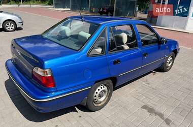 Седан Daewoo Nexia 2008 в 