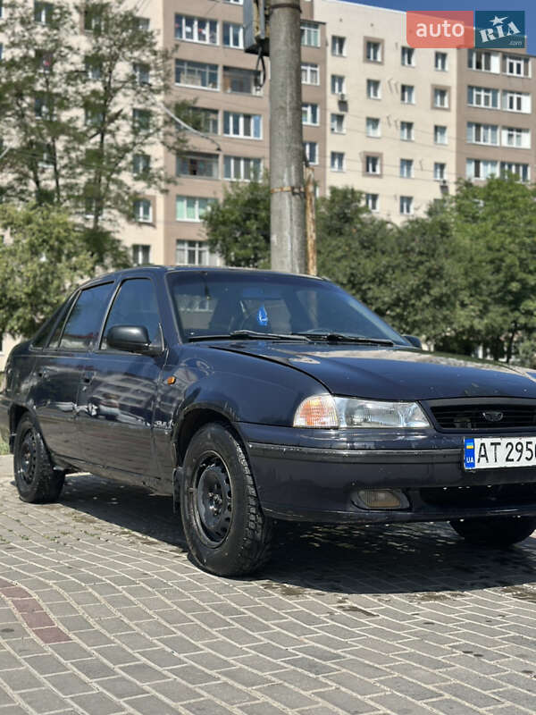 Седан Daewoo Nexia 2007 в 