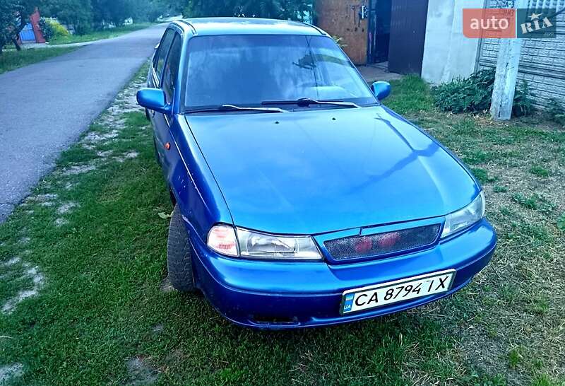 Седан Daewoo Nexia 1996 в Черкассах