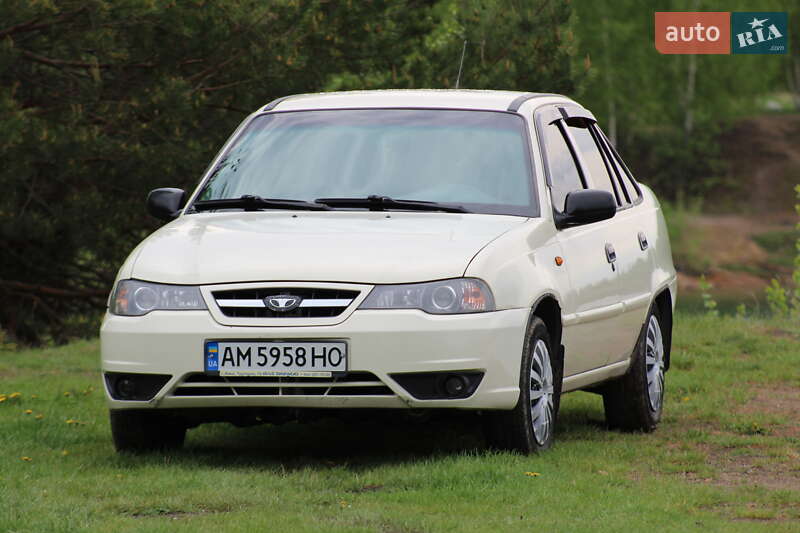 Седан Daewoo Nexia 2012 в Коростене фото 47 Седан Daewoo Nexia 2012 в Коростене