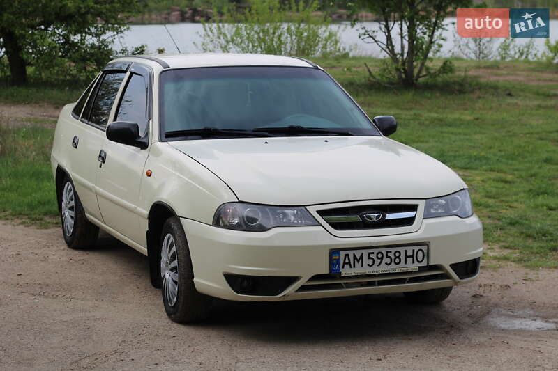 Седан Daewoo Nexia 2012 в Коростене фото 52 Седан Daewoo Nexia 2012 в Коростене