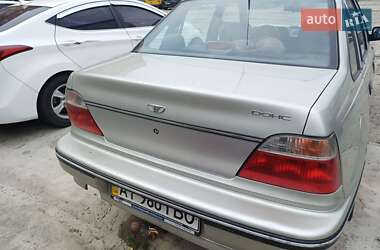 Седан Daewoo Nexia 2008 в 
