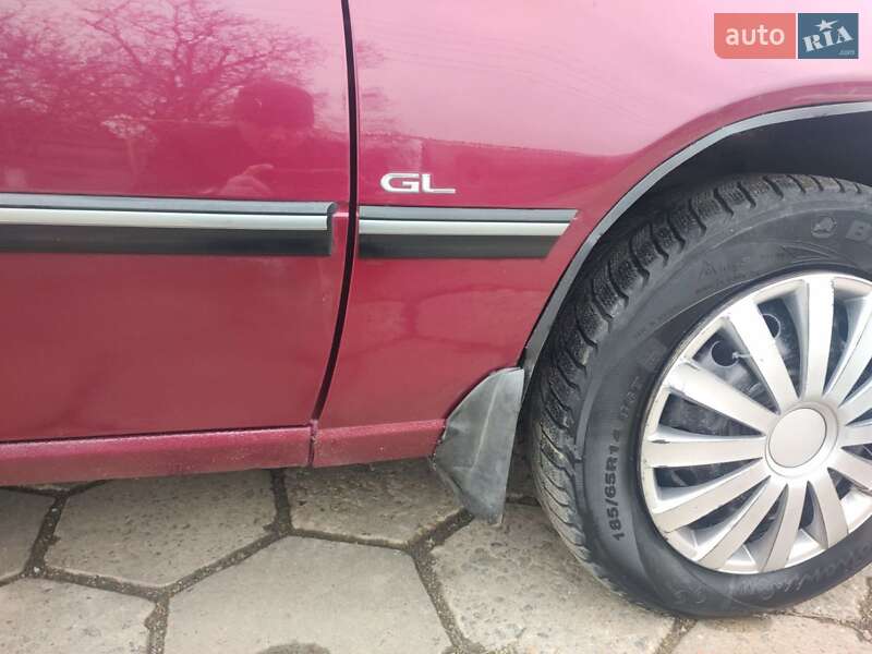 Седан Daewoo Nexia 2007 в Одессе
