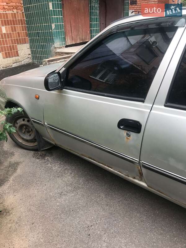 Седан Daewoo Nexia 2008 в Полтаве