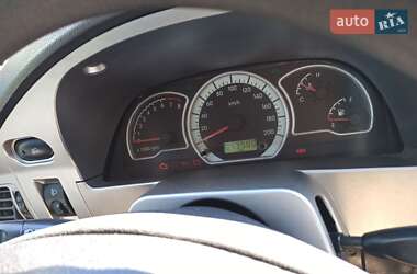 Седан Daewoo Nexia 2008 в 