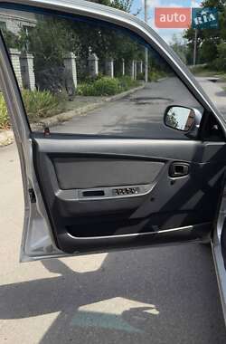 Седан Daewoo Nexia 2012 в 