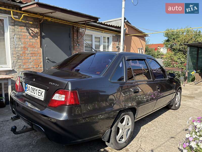 Седан Daewoo Nexia 2012 в Кропивницькому