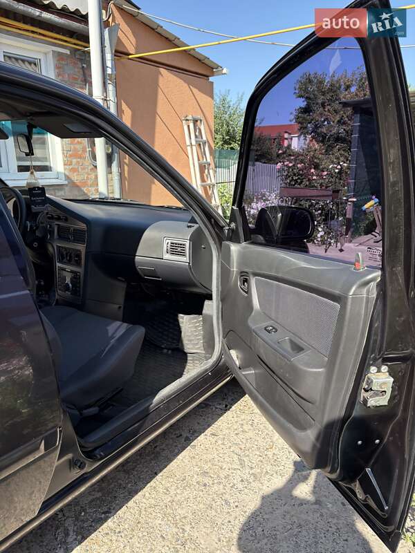 Седан Daewoo Nexia 2012 в Кропивницькому