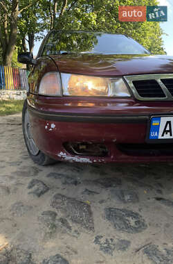 Седан Daewoo Nexia 2007 в 
