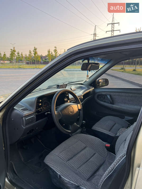Седан Daewoo Nexia 2007 в Бучі