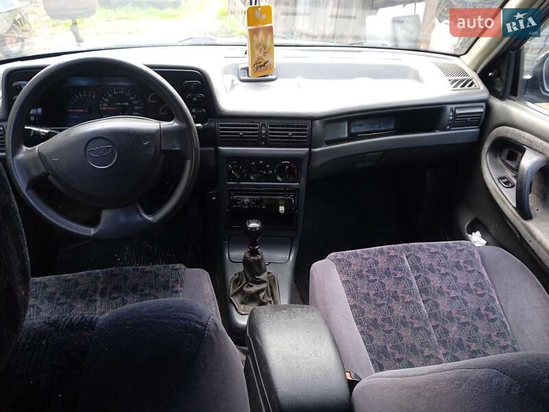 Седан Daewoo Nexia 2008 в Ужгороде фото 2 Седан Daewoo Nexia 2008 в Ужгороде