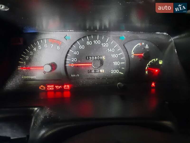 Седан Daewoo Nexia 2008 в Киеве