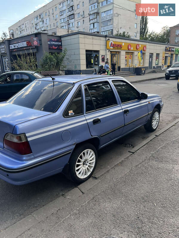 Седан Daewoo Nexia 2008 в Киеве