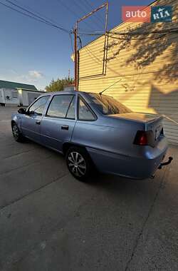 Седан Daewoo Nexia 2008 в 