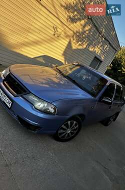 Седан Daewoo Nexia 2008 в 
