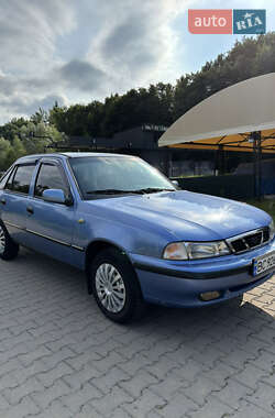 Седан Daewoo Nexia 2008 в 