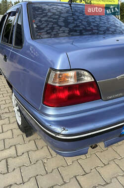 Седан Daewoo Nexia 2008 в 